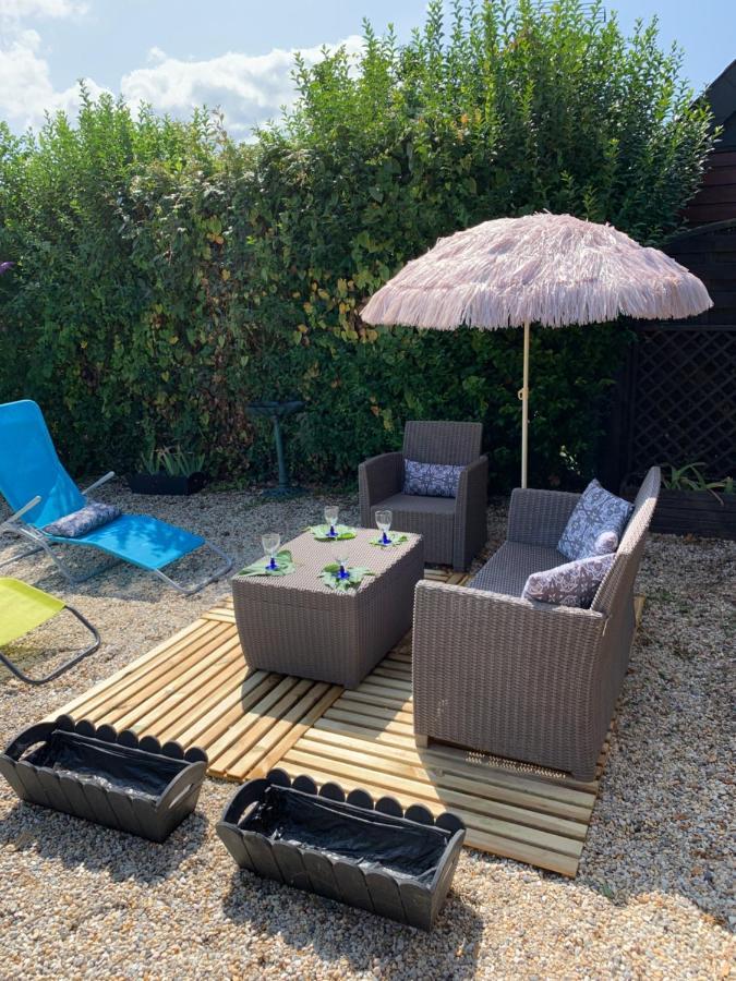 Chalet Bord De Mer 6 Couchages Βίλα Merville-Franceville-Plage Εξωτερικό φωτογραφία